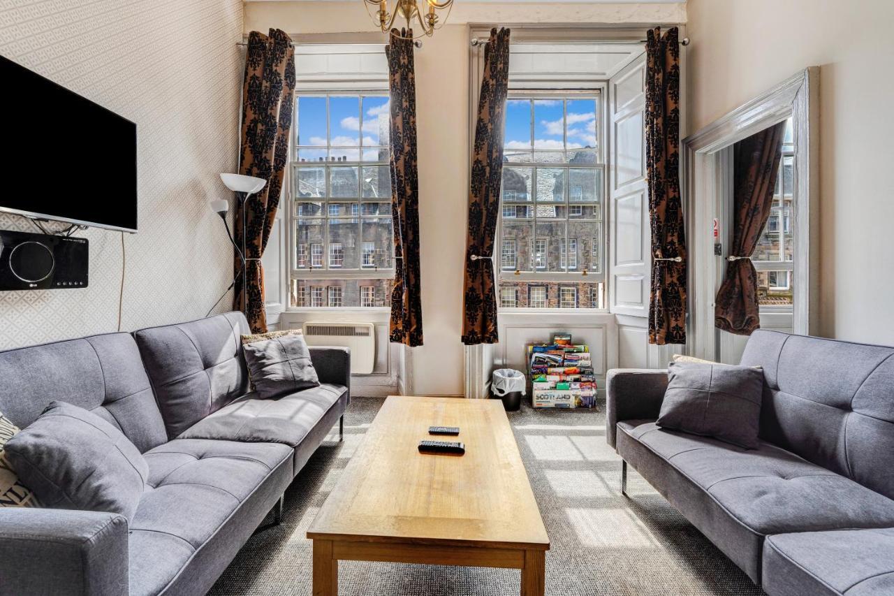 Unique 2 Bedroom Castle Suite Apartment - Near Edinburgh Castle & Royal Mile Buitenkant foto