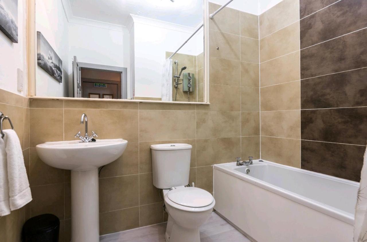 Unique 2 Bedroom Castle Suite Apartment - Near Edinburgh Castle & Royal Mile Buitenkant foto