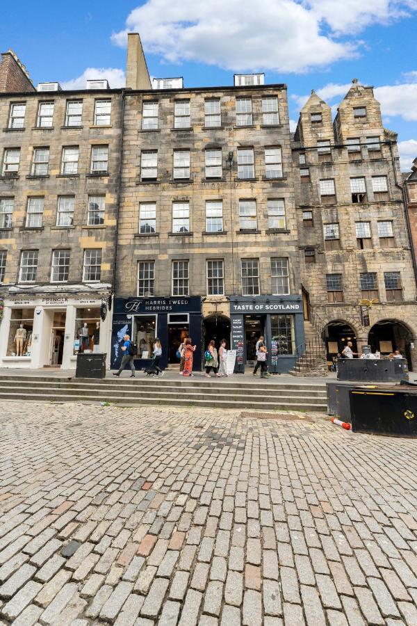 Unique 2 Bedroom Castle Suite Apartment - Near Edinburgh Castle & Royal Mile Buitenkant foto